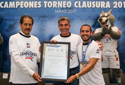 Tony Gali reconoce a lobos BUAP, campeones del Torneo Clausura 2017
