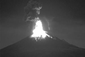 Popocatépetl, en fase eruptiva por destrucción de domo en cráter