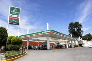 Gasolineros de Puebla abrirán estaciones de servicio en Estados Unidos