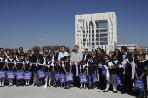 SEP reconoce a RMV al inaugurar Universidad Bilingüe en Ciudad Modelo