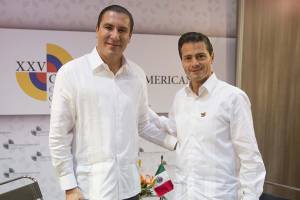 Moreno Valle y Peña Nieto se reúnen en Cartagena, Colombia