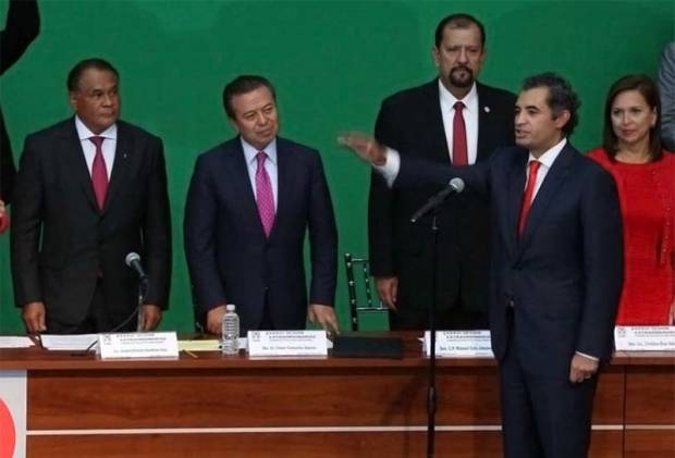 Priista de BC impugna elección de Ochoa Reza como líder nacional