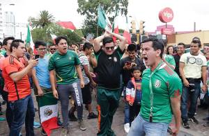 Mexicanos saben de futbol pero nada de finanzas