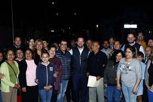 Luis Banck entregó calle pavimentada y parque a vecinos de San Baltazar Campeche