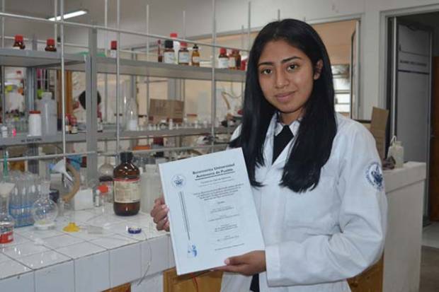 Estudiante de la BUAP gana Premio a la Mejor Tesis en Ciencias Químicas 2018