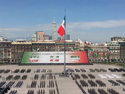 Desfile militar del 16 de septiembre en CDMX termina con saldo blanco