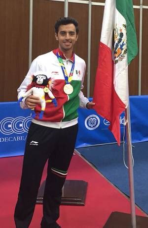 Poblano Marcos Madrid consigue oro en tenis de mesa de los JCC