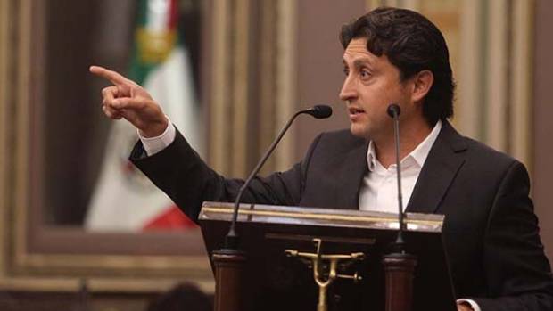Espinosa exige austeridad pero se embolsó 2.5 mdp del Congreso: El Financiero
