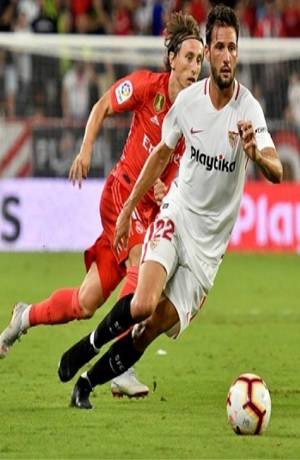 Sevilla dio cuenta del Real Madrid 3-0 en el Pizjuán