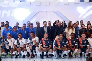 FOTOS: Club Puebla presentó sus nuevos uniformes