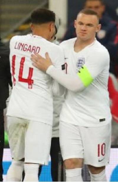 Rooney dijo adiós de la selección de Inglaterra con victoria 3-0 ante EU