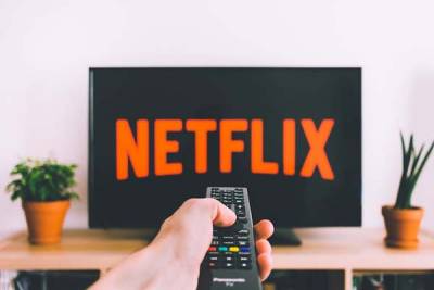 Netflix elimina valoraciones de series y películas