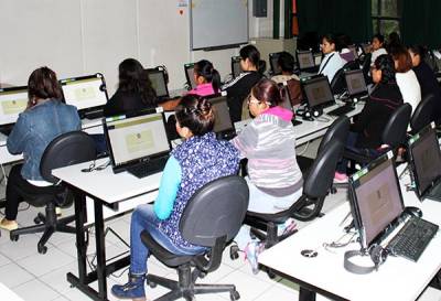 Puebla, primer estado con módulo de preselección para asignación de plazas docentes
