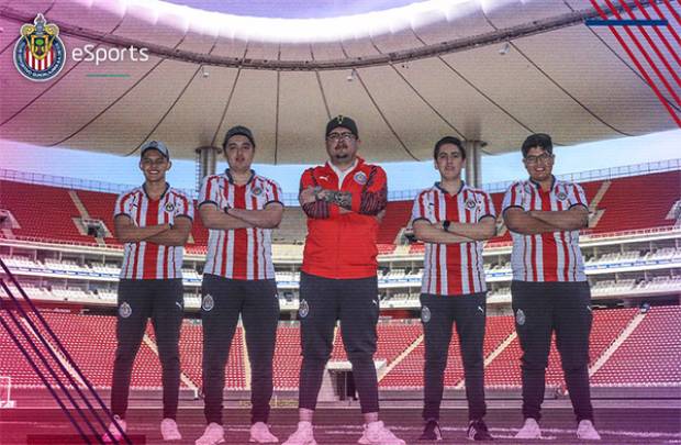 Las Chivas de Guadalajara presentaron a su equipo de Clash Royale