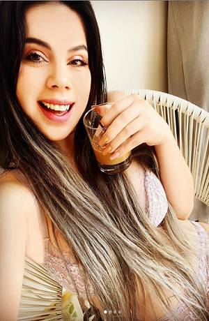 Lizbeth Rodríguez cambió su sonrisa y la presenta en redes sociales