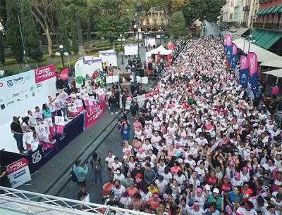 Miles de participantes en la Carrera &quot;Contigo Mujer&quot; 2023 en Puebla
