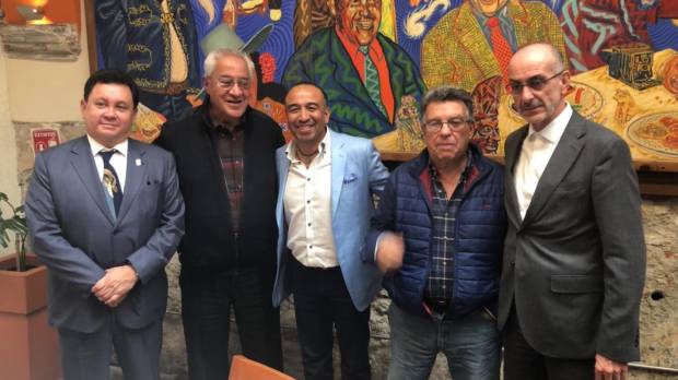 Guillermo Pacheco sí quiere ser gobernador interino; se reúne con diputados de Morena