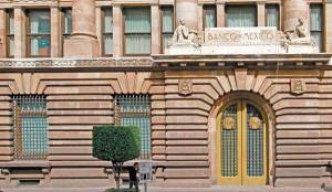 Corte otorga suspensión a Banxico contra ley de salarios