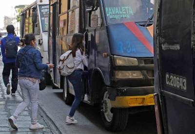 Reactivan revista vehicular a transporte público en Puebla