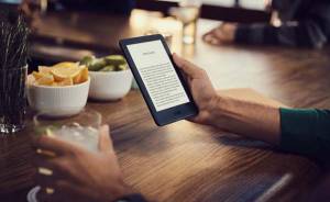 Amazon presenta el nuevo Kindle con luz frontal