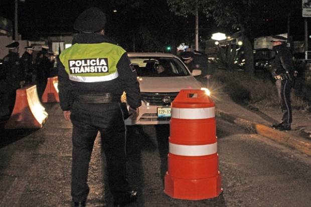 Alcoholímetro en Puebla remitió 14 vehículos al corralón