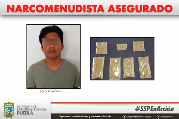 Policía de Puebla aseguró a sujeto con marihuana en el centro histórico