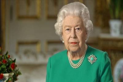 Reina Isabel II: Certificado de defunción revela &quot;vejez&quot; como causa de su muerte