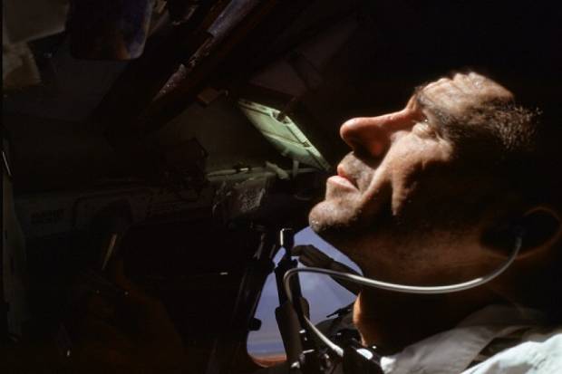Murió el último sobreviviente del Apolo 7, Walter Cunningham