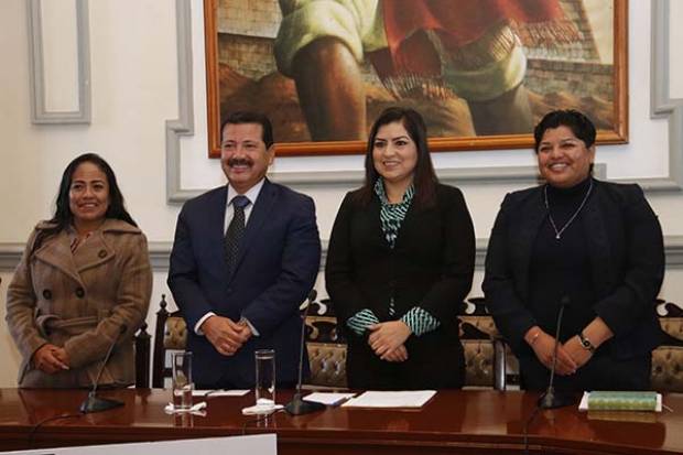 Alcaldes de Morena presentan resultados de Mesa para la Construcción de La Paz