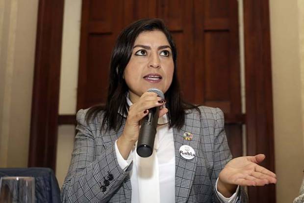 Claudia Rivera y los otros 216 ediles de Puebla tendrán que presentar informe a cuatro meses de asumir gobiernos