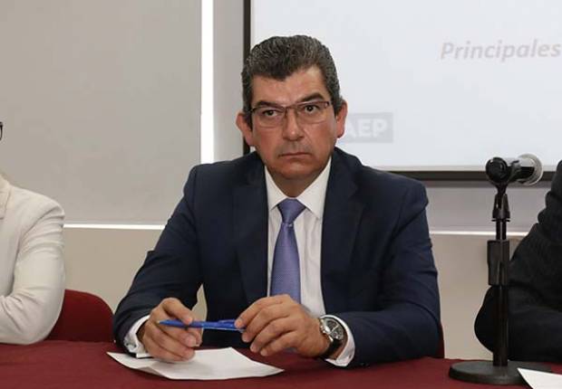 Presidente del CCE se descarta como candidato del PAN a Casa Puebla
