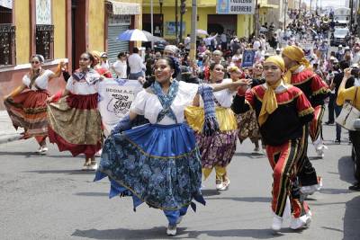 FOTOS: Así se vivió el Desfile Fundacional para celebrar a la ciudad de Puebla
