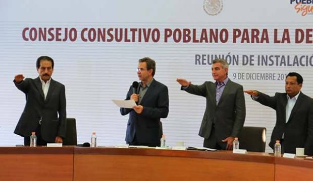 Instalan en Puebla Consejo Consultivo para la Descentralización de la SEP