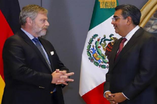 Puebla garantiza condiciones idóneas para empresas, recalca Céspedes a embajador de Alemania