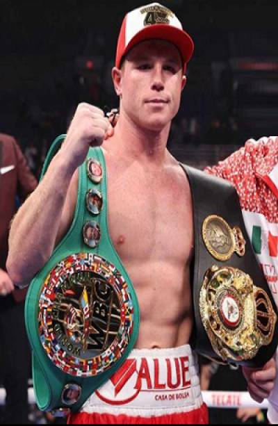 Canelo Álvarez es nombrado el mejor boxeador de 2021