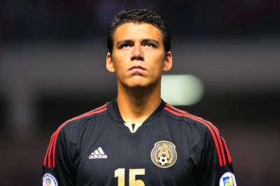 Héctor Moreno es nuevo defensor del PSV, jugará junto a Guardado