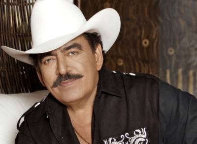 Joan Sebastian celebró su cumpleaños 64 hospitalizado en Puebla