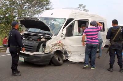 Estudiantes BUAP de España y Sinaloa mueren en accidente en Veracruz