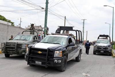 Robaban vehículos y los desmantelaban en La Guadalupana, hay cuatro detenidos