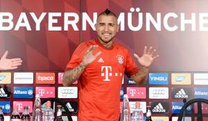 Arturo Vidal firmó con el Bayern Munich