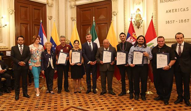 Alcalde Gali reconoce a participantes del XVI Festival de Coros