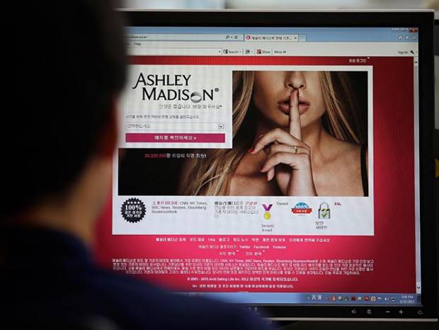 Hacker exhibió a esposos infieles en sitio en internet Ashley Madison