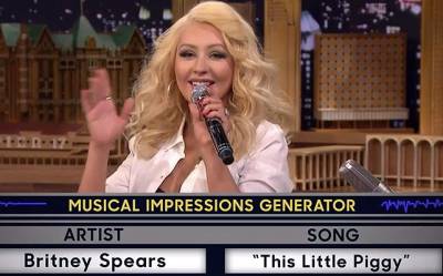 VIDEO: Christina Aguilera imita a Shakira, Britney Spears y Cher