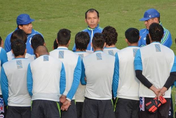 José Guadalupe &quot;Profe&quot; Cruz dirigió primer entrenamiento de La Franja