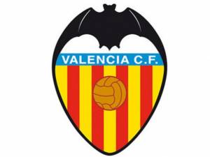 Valencia se queda sin murciélago en escudo, Batman se lo arrebató