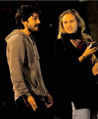 Diego Luna y Suki Waterhouse tendrían romance