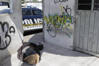 Indigente fue ultimado a golpes en caseta abandonada del mercado Zapata