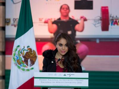 Paola Longoria recibió el Premio Nacional al Mérito Deportivo