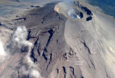 Derrumbe en el Popocatépetl deja cicatriz en las faldas del volcán