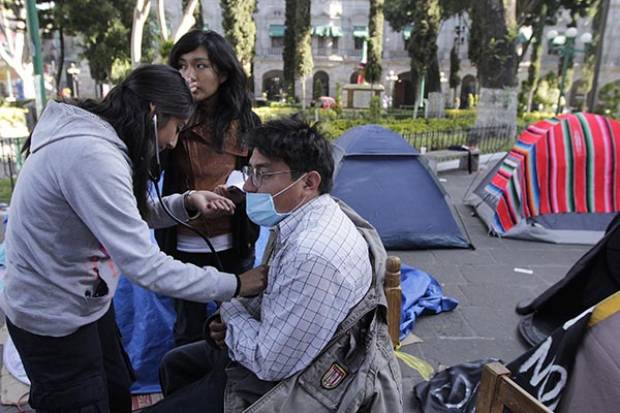 Policías omitieron ayudar a estudiantes durante ataque en zócalo de Puebla: CDHE